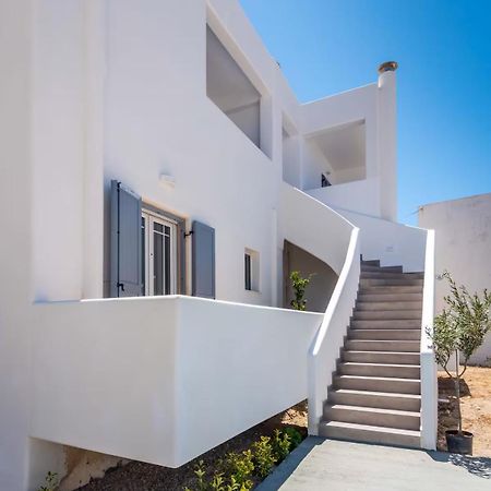 Magma Milos Studios III Adamantas Exterior photo